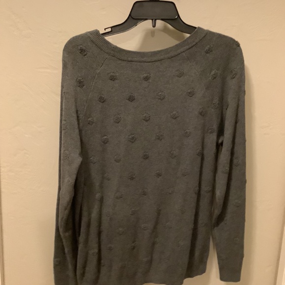 Leo & Nicole sweater size L - Picture 3 of 3